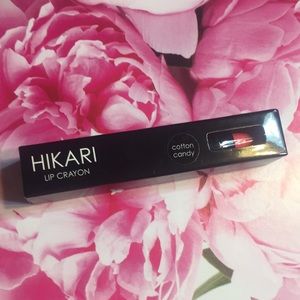 💄Hikari Lip Crayon in Cotton Candy